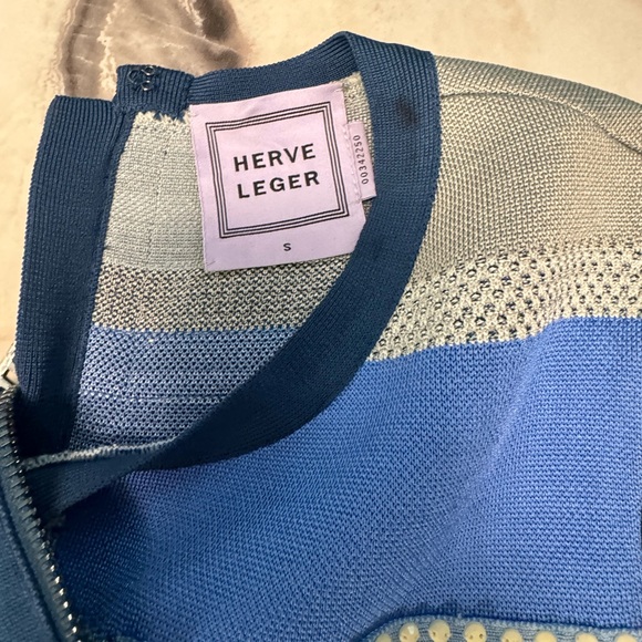 RARE! Herve Leger Abstract Blue Fringe Dress Like New size Small - Picture 4 of 6